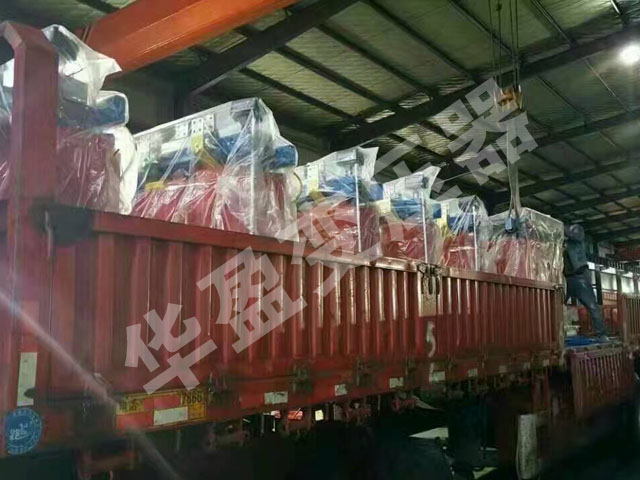 伊春干式变压器发货现场